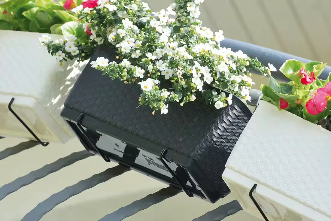 BIGDEAN Blumenkasten Pflanzkasten 49x16x17 cm mit Bewässerungssystem