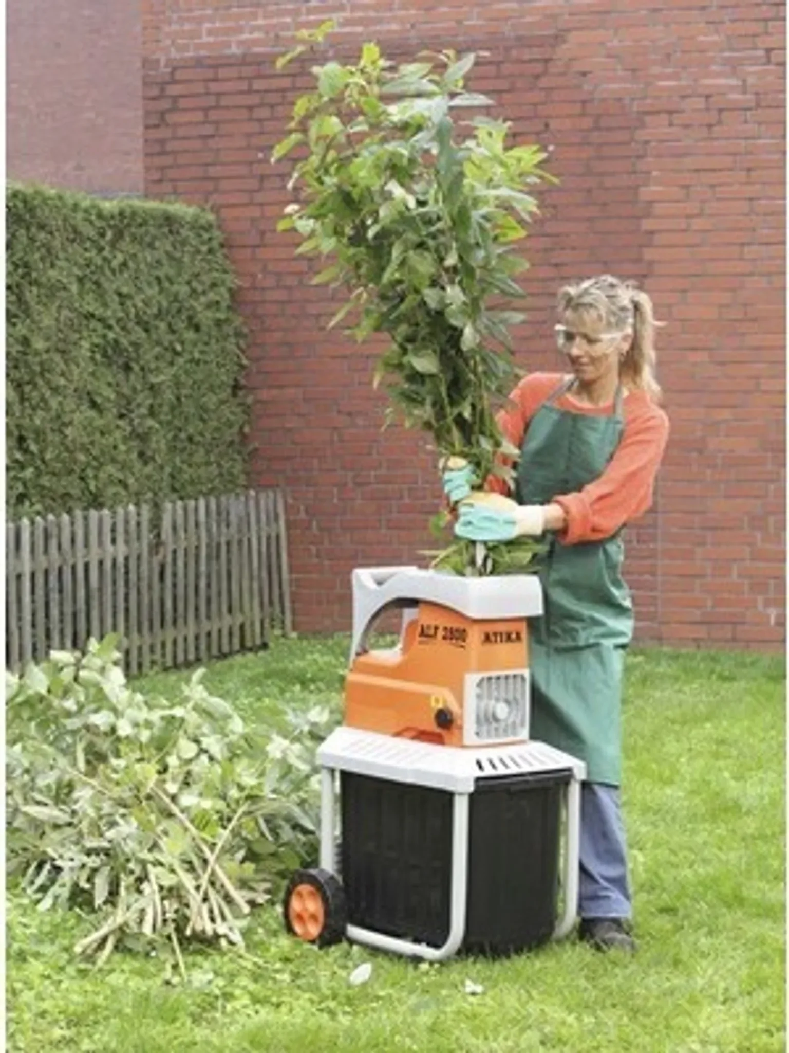 ATIKA ALF 2800 Leise Gartenhäcksler Walzenhäcksler geräuscharm