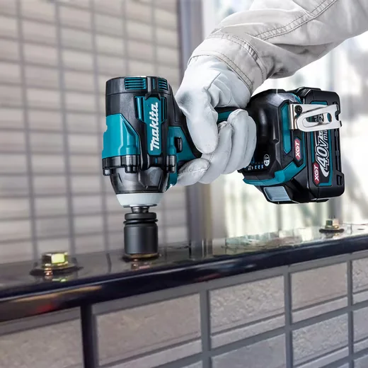 Makita Akku-Schlagschrauber TW004GZ 40V XGT 1/2 Zoll 330 Nm Solo